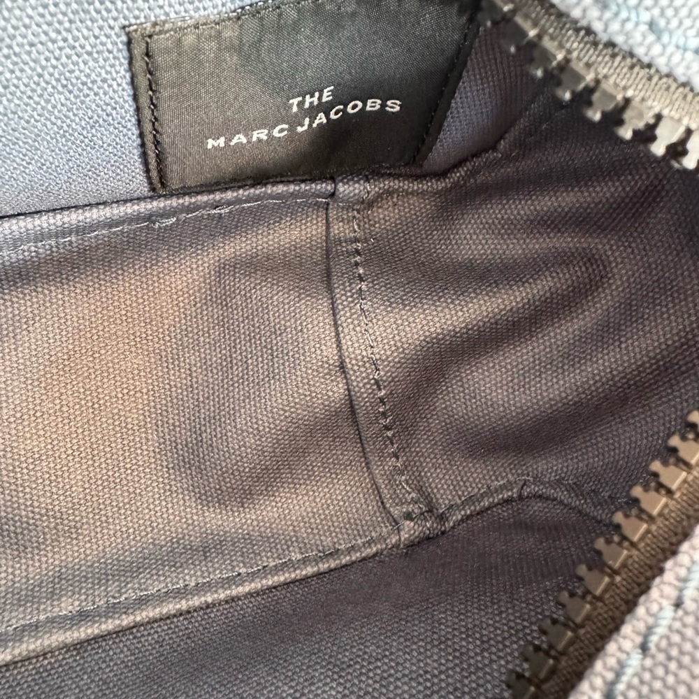 Authentic MARC JACOBS Blue Shadow Camera Crossbod… - image 3